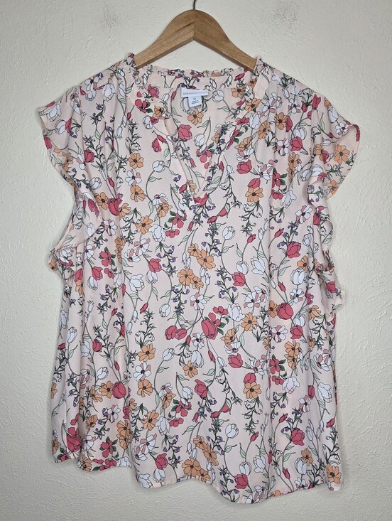 Liz Claiborne Tops - Liz Claiborne Floral Flutter Sleeve Blouse XL Pink Botanical Print Top Romantic
